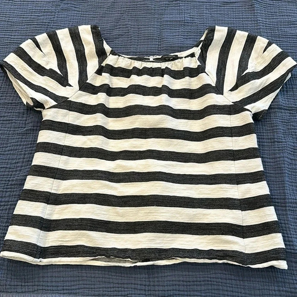 ANN TAYLOR Linen Blend Black and White Stripe Short Sleeve Blouse Size Small - Picture 1 of 7